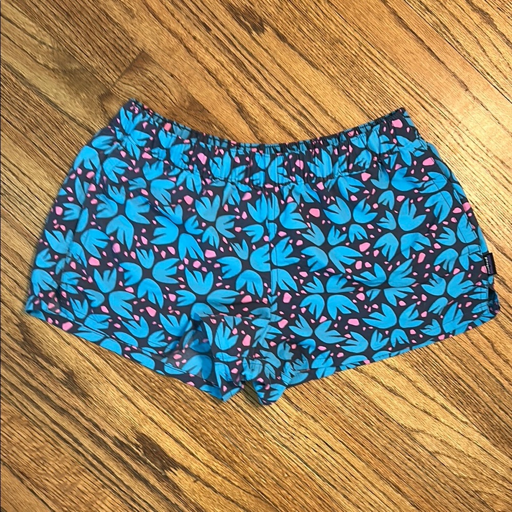 Patagonia | Barely Baggies Shorts in Pollen Confetti Dolomite Blue Size Small